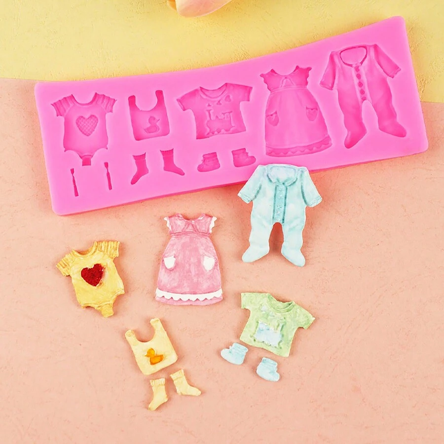 1 件粉紅色液體矽膠模具,具有多種嬰兒衣服和鞋子形狀,用於巧克力、軟糖、蛋糕烘焙和黏土 Diy 工藝工具 - 粉色 - 查看 1