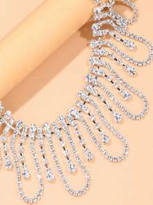 1 件新款时尚水滴水钻不对称流苏项链适合女士派对和舞会 - 銀色 - 查看 3