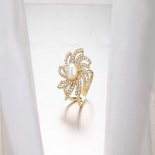 Pearl Flower With Diamond Studded Scarf Buckle - Gold - View 1