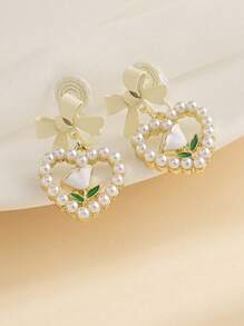 1pair Japanese & Korean Style White Bow & Heart Shaped Romantic Earrings, Faux Pearl Clip-On Earrings Suitable For Girls Without Ear Piercings - White - View 1