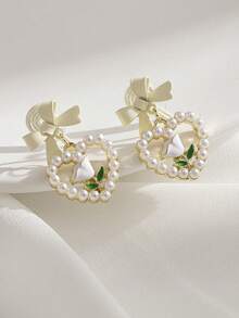 1pair Japanese & Korean Style White Bow & Heart Shaped Romantic Earrings, Faux Pearl Clip-On Earrings Suitable For Girls Without Ear Piercings - White - View 4