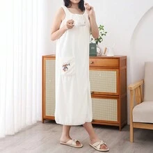 1件造型可愛兔子圖案的多功能裙式浴袍,珊瑚絨面料,柔軟舒適、快乾、親膚不刺激,耐褪色 - 白色 - 查看 4