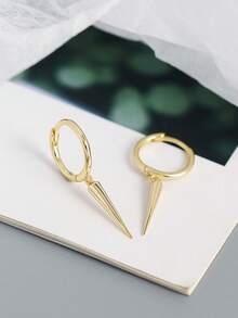 一對925純銀耳環,金屬風格優雅時尚鉚釘圓錐扣耳環,適合男孩和女孩日常穿著,作為生日禮物 - 女士時尚耳環 - 查看 9