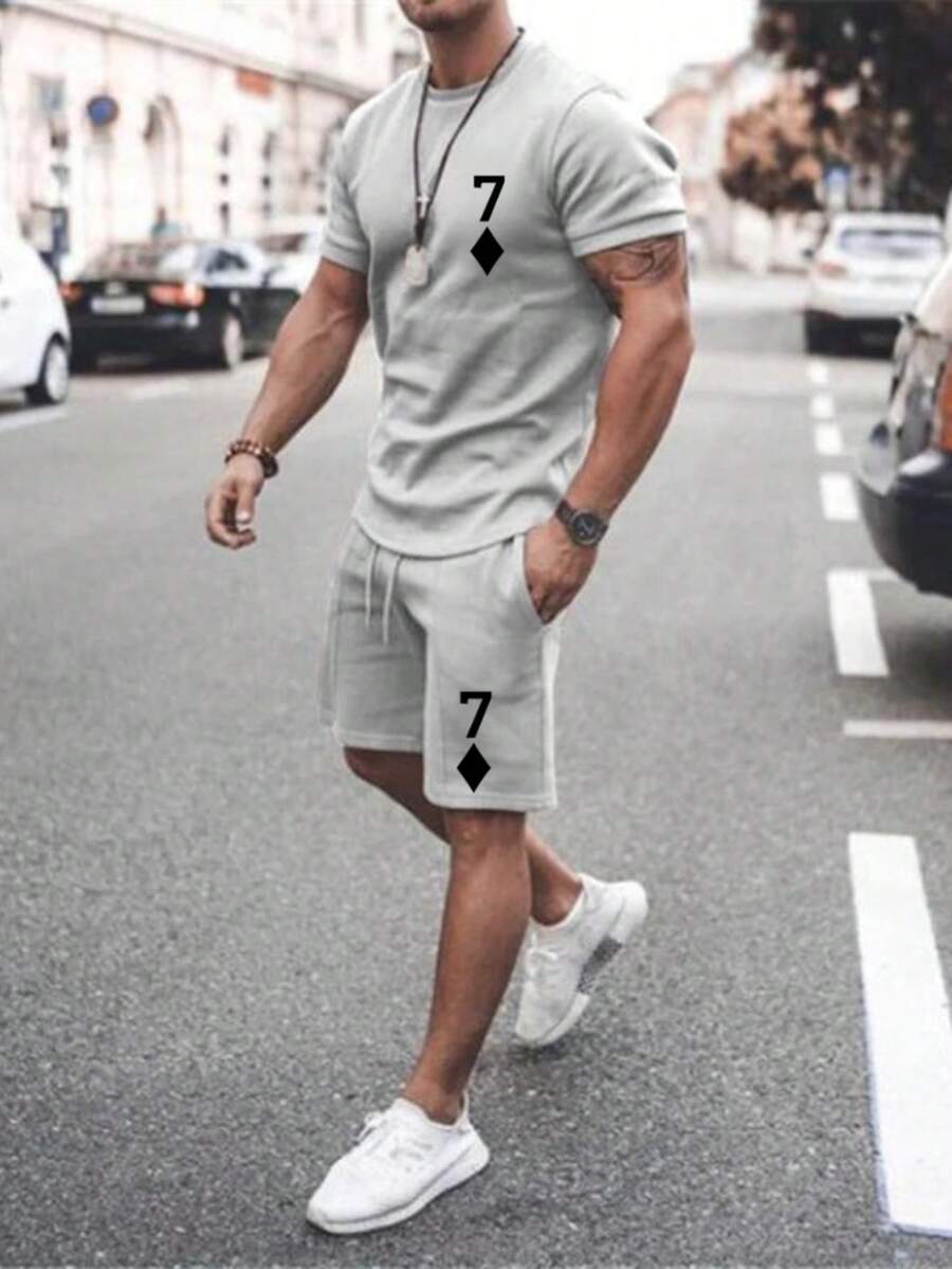 Conjunto Camiseta e Bermuda 7 Ouro Baralho Truco Moda Masculina - Cinza Claro - Visão 1