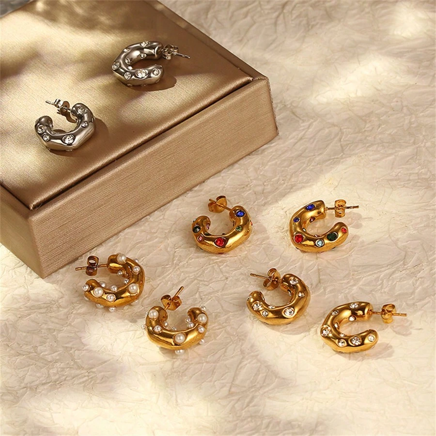 1對不鏽鋼鑽石裝飾耳環,適用於約會、派對、工作的女性 - 銀色 - 查看 1