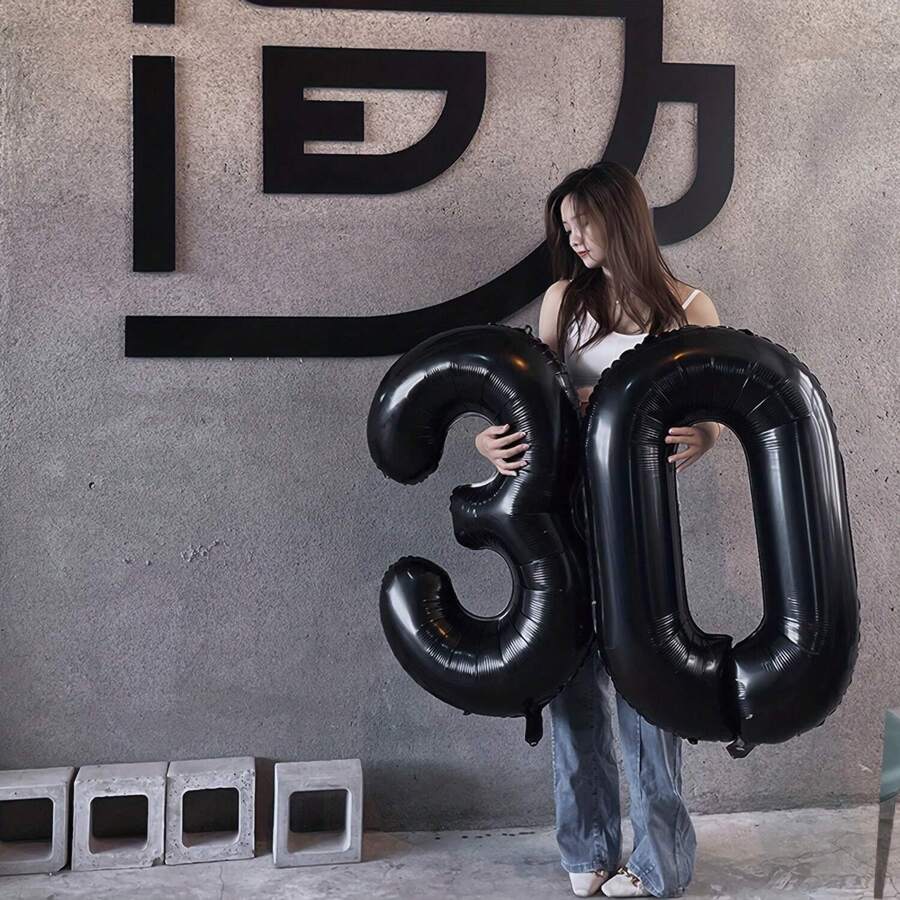 Bóng bay lá kim 32 inch với số kiểu Mỹ từ 0 đến 9, trang trí tiệc sinh nhật và lễ kỷ niệm xuyên biên giới - Phiên bản mỏng, Giáng sinh - màu đen - Xem 1