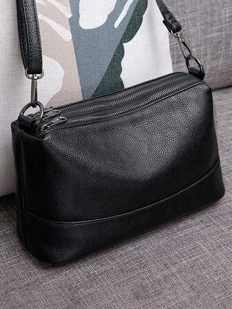 Multi-Pocket Shoulder Bag With Multiple Compartments