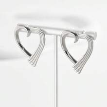 1pair European And American Style Creative Heart Shaped Stud Earrings - Gold Heart Earrings - View 4