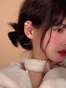 1對閃亮星形耳釘,可愛又酷 - 白色 - 查看 4