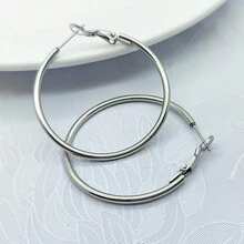 1對金色,銀色和黑色鈦鋼圓形耳環[不褪色且低過敏性],時尚設計和簡約風格 - 銀色 - 查看 4