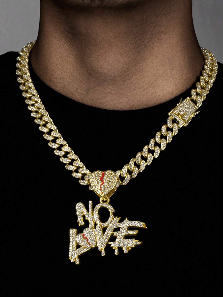 1條耀眼璀璨的金色18k鍍金13mm寬迈阿密粗鏈,鑲有闪亮珠寶,吊掛印刻no Love字母坠饰,適合男女情侶,日常休閒、假期夜店街头穿搭,男女情侶新年、情人節禮物、朋友最佳禮物,西海岸幫派饒舌嘻哈名人風格的珠寶 - 金色 - 查看 1
