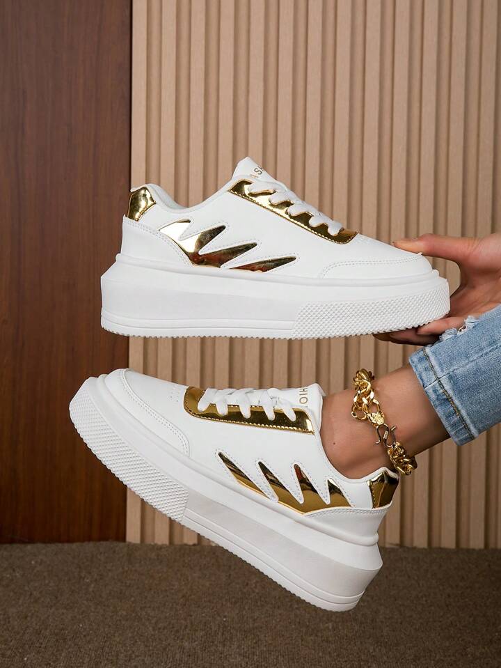 nike chunky dad sneakers