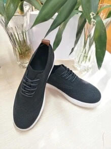 Fashionable Lightweight Breathable Casual Shoes