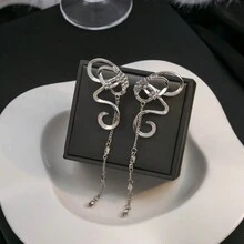 1對蝴蝶翅膀鍊條設計垂墜耳環,優雅簡約風格鋅合金珠寶,精緻假日飾品 - 銀色 - 查看 5