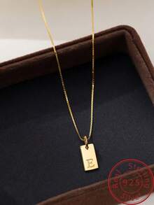 Under the banyan tree 1 件簡單方形 26 個英文字母 925 純銀吊墜項鍊,多功能女式鎖骨鏈 - 金色 - 查看 26