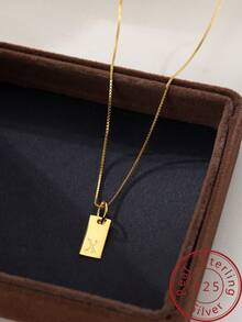 Under the banyan tree 1 件簡單方形 26 個英文字母 925 純銀吊墜項鍊,多功能女式鎖骨鏈 - 金色 - 查看 15