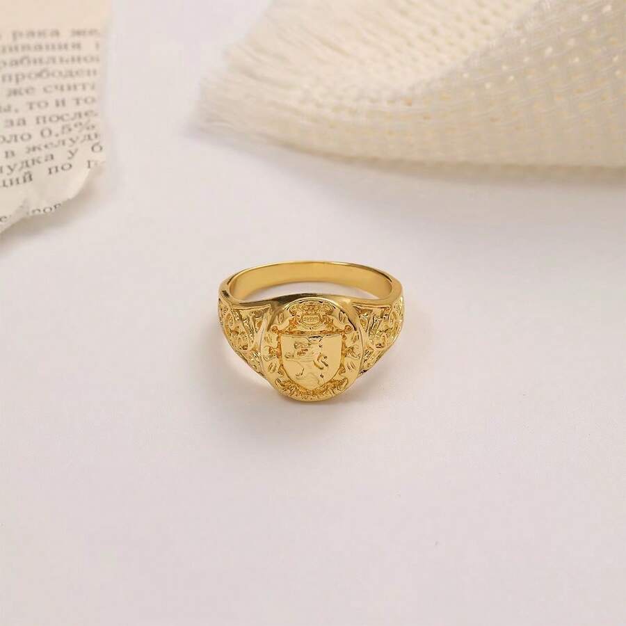 European And American Style Luxury Personalized Carved Lion Head & Crown Pattern Ring For Men, Suitable For Event Wearing