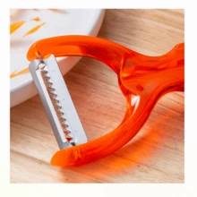 2 包蔬菜削皮器碳钢刀片 2 包，削皮器，土豆苹果蔬菜削皮器适用于厨房，水果蔬菜削皮器适用于土豆胡萝卜黄瓜 - 桔色+灰綠色 - 查看 5