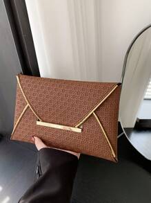 2024 Spring Europe And America Fashionable Envelope Bag, Solid Color Personalized Clutch, Chic And Simple Women's Bag - Brown - View 2