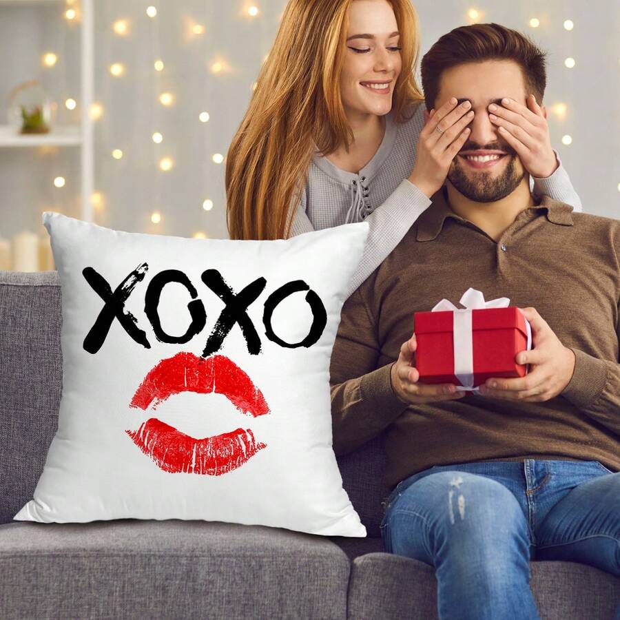 1個浪漫的方形枕套,紅唇圖案,不帶枕芯,適用於客廳或臥室沙發裝飾,情人節、周年紀念或求婚時的絕佳禮物 - 紅白色 - 查看 1