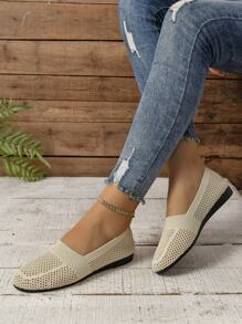 Summer Hollow Out Breathable Old Beijing Cloth Shoes For Women With Non-Slip Soft Sole, Middle-Aged And Elderly Flats - Khaki - View 1