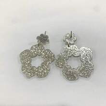 情人節花卉設計耳環 - 無色 - 查看 2