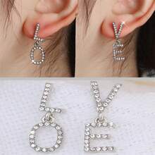 1對女士休閒非對稱銀飾耳環,愛情信札設計,鑲嵌鑽石&防敏銀針,適用於情人節,婚訂和婚禮 - 銀色 - 查看 1