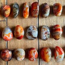 1塊天然瑪瑙石頭,可用於裝飾和按摩。每塊石頭都有獨特的花紋和形狀。隨機選擇發貨 - 彩色 - 查看 5