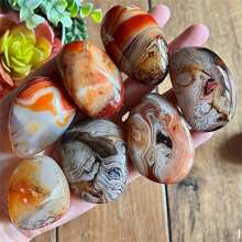 1塊天然瑪瑙石頭,可用於裝飾和按摩。每塊石頭都有獨特的花紋和形狀。隨機選擇發貨 - 彩色 - 查看 1