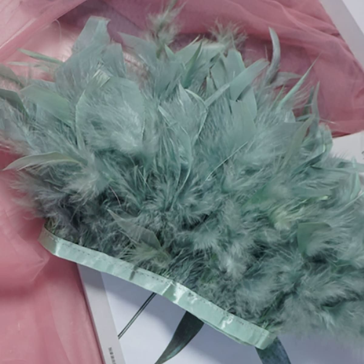 1-10米羽毛裝飾布帶,用於手工藝、跳舞/華道娃娃衣服/服裝配件/汽車吊飾/舞臺服裝 - 豆綠 - 查看 1