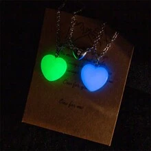 2Pcs/Set Creative Glow-In-The-Dark Love Pendant Necklace With Gift Cards,Decorative Accessories,Holiday Party Gift For Boys And Girls - Multicolor - View 2