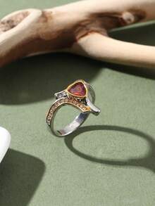 1pc Fashionable Hip-Hop Bicolor Personalized Shield Shape Triangle Red Garnet & Cubic Zirconia Decor Men's Ring - Red - View 2