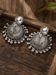 A Pair Of Retro Stud Earrings With Small Water Drop-Shaped Designs, Set With Diamonds And Adorned With Bells, Suitable For Ladies To Wear In Daily Life.