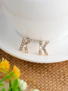 1個時尚簡約的幾何圓環,帶有26個英文字母,適用於項鍊和戒指 - 金黃色 - 查看 8