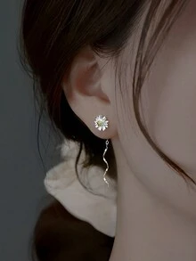 1pair Fashionable Simple Sunflower & Daisy Flower Ear Threader Earrings, Gift For Festival & Parties, Luxury Daily Wear, Retro Look, High-End Silver Jewelry - Silver - View 4