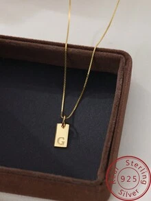 Under the banyan tree 1 件簡單方形 26 個英文字母 925 純銀吊墜項鍊,多功能女式鎖骨鏈 - 金色 - 查看 9