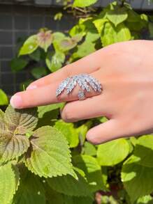 1pc Leaf Shaped Cuff Ring With Shiny Cubic Zirconia Stone, Adjustable, Ideal For Women's Party Jewelry