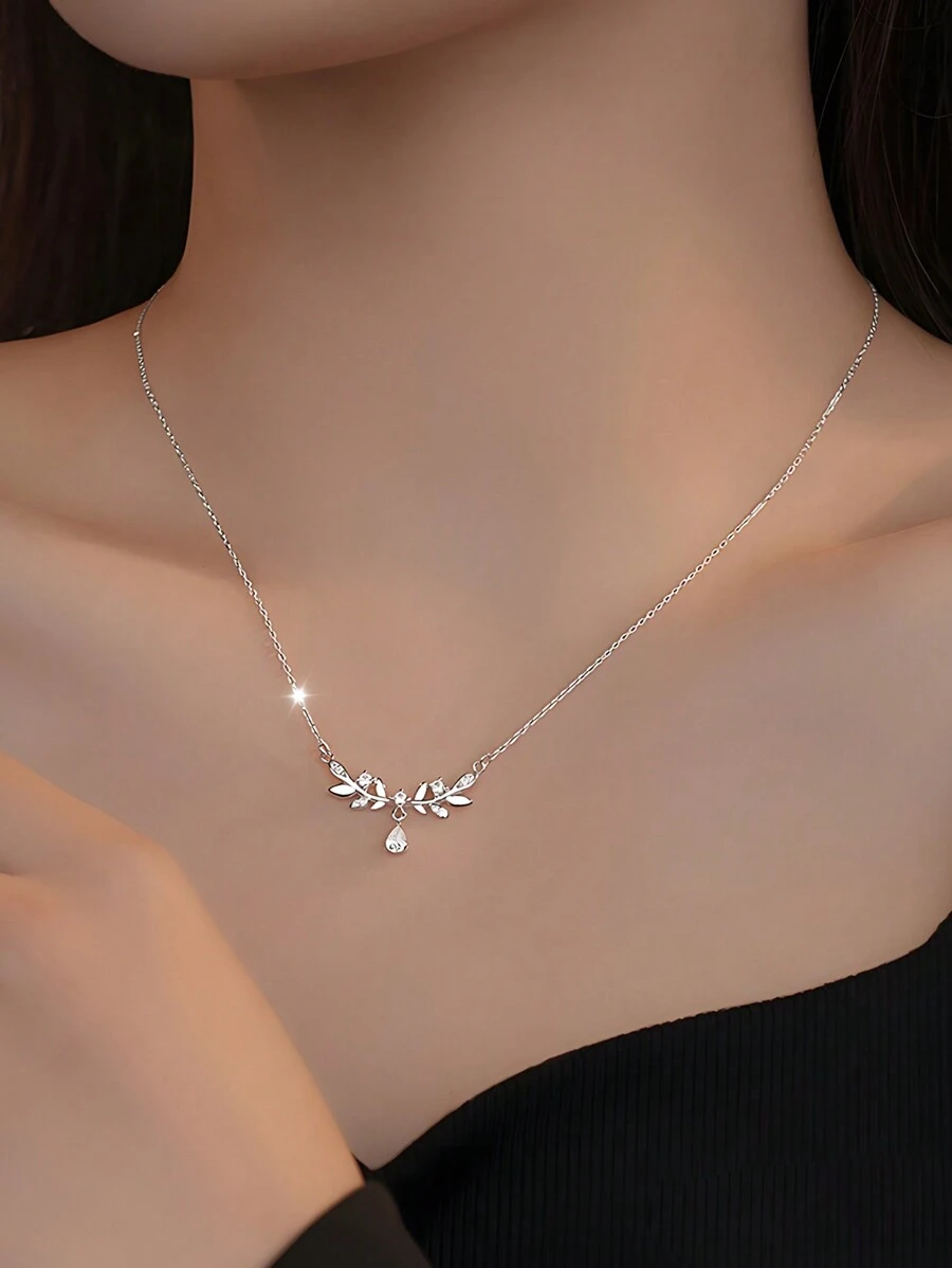 ELSEDES 1pc/ Silver S925/ Simple & Elegant Design/ Inlaid With Shiny Cubic Zirconia/ Fashion & Fascination/ Pendant Necklace/ For Women's Daily Wear & Party Wear/ Clavicle Chain