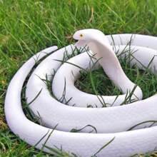 1pc Creative Soft Rubber Realistic Doll Snake, Simulation Cobra Model Ornaments, Scare Practical Jokes Props Best Gifts Birthday