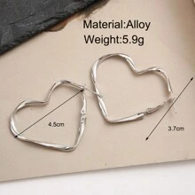 2pcs Fashionable Silver Design Inspiring Asymmetrical Hollow Out Heart Hoop Earrings Suitable For Women's Daily Wear, Dating, Party Etc. - Silver - View 6