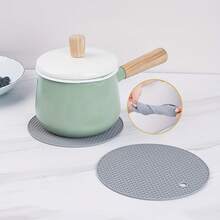 Round Silicone Heat Insulation Pad, Double-Sided Honeycomb Silicone Table Mat, Bowl Mat, High-Temperature Resistant - Blue - View 3