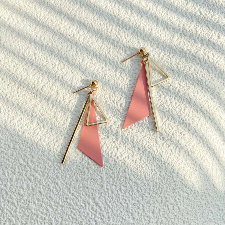 1pair Korean Style Pink Geometric Tassel Triangle Shaped Earrings For Women, Simple & Elegant, Fashionable Accessories - Pink - View 1