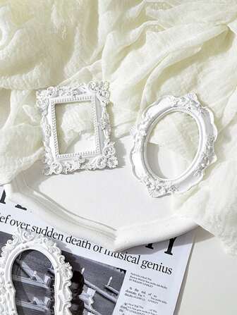 1pc White European Victorian Style Mini Photo Frame Ornament For Jewelry Display, Photography Prop, Earrings, Necklaces, Jewels Shooting Prop Best Gifts Birthday Plates Kitchen Accessories Kitchen Decor Table Tray Trays Fruit Tray Tray Decor Graduation