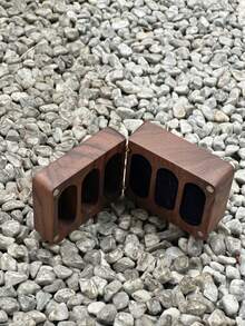 1個黑色胡桃木矩形首飾盒,內有三個插槽,採用絲絨襯裡,磁力吸附密封,非常適合作為禮物 - 木質棕色/內裡黑色絨布 - 查看 5