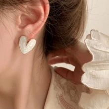 1 對簡約時尚女士心型耳環,送給情侶、女士、朋友、最好朋友的浪漫禮物 - 時尚 - 查看 2