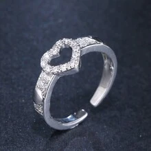 1 件新娘新款时尚简约 Ins 风格个性化爱心多水钻设计百搭女士戒指 - 銀色 - 查看 7
