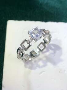 1枚方形鏈狀設計立體氧化鋯戒指,適合作為結婚週年、情人節、約會、宴會等女性禮物 - 1911R3 - 查看 1