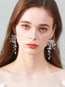 1 Pair Women's Silver Alloy Flower Rhinestone Crystal Stud Earrings, Romantic Versatile Wedding Bride Jewelry