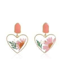Dry Flower Heart Shape Design Fashionable Drop Earrings - Pink - View 1