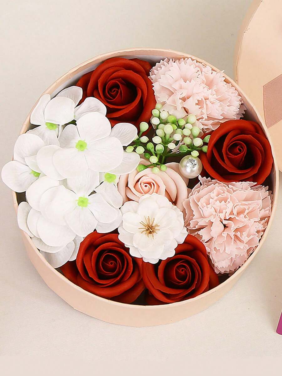 1pc Valentine'S Day Soap Flower Gift Box, Romantic Festival Soap Gift Set - Red - View 1